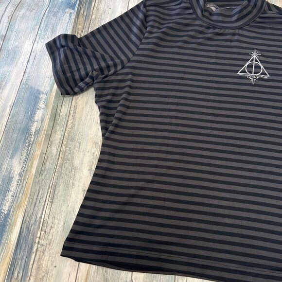Harry Potter Shirt Medium Womens Deathly Hallows Wizarding World Stripe Top - Picture 2 of 9